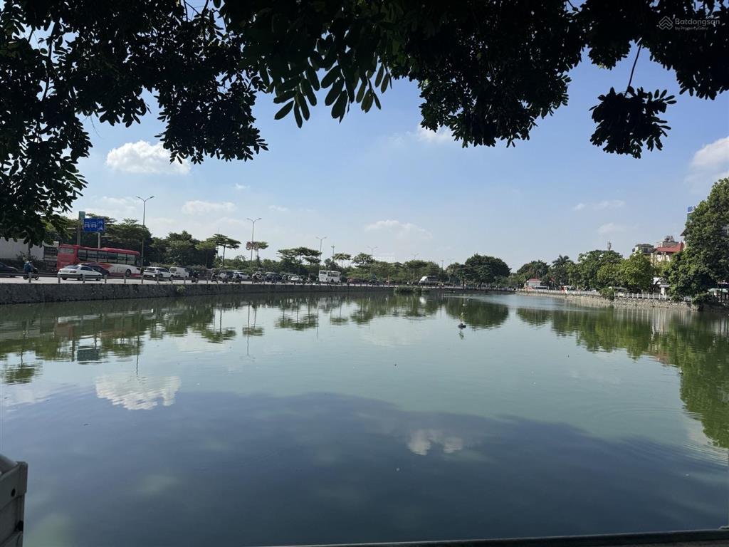 Bán nhà đẹp ở chu huy mân, phúc đồng, long biên dt 110m2, 7 tầng, mt 5m, thang máy, ô tô tránh.