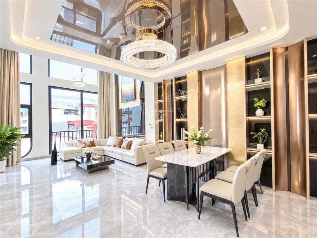 Giảm 2 tỷ bán nhà đẹp hồng tiến  hoàng như tiếp. dt 56m2, 7 tầng, mặt tiền 5m, thang máy, garra.