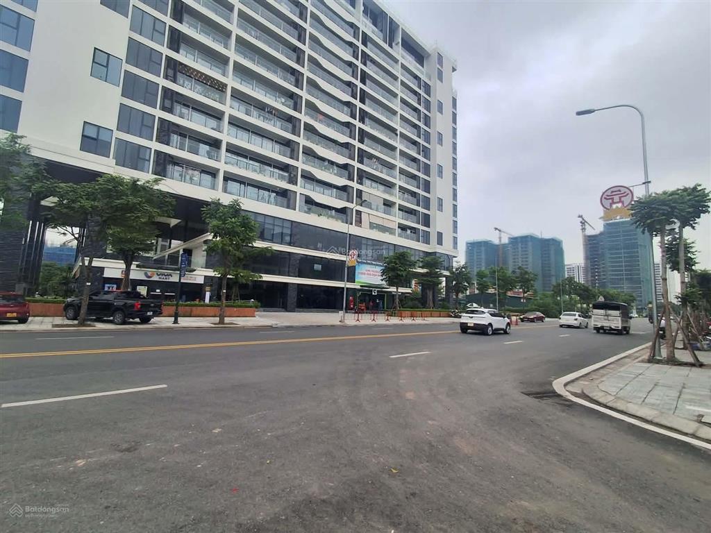 Giảm sốc 7.5 tỷ bán nhà phố nguyễn lam  long biên. dt 55m2, 7 tầng, mt 4.5m, thang máy, kinh doanh