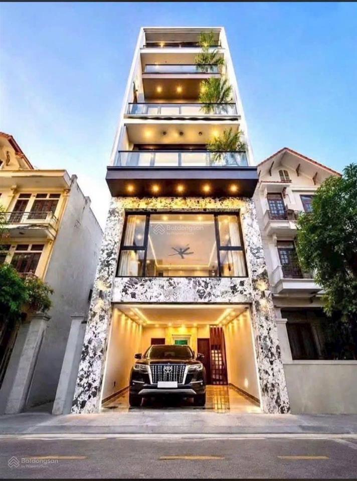 Bán nhà phố ngọc thụy, long biên dt 61m2, 6 tầng, thang máy, kinh doanh, ô tô tránh, hơn 20 tỷ.