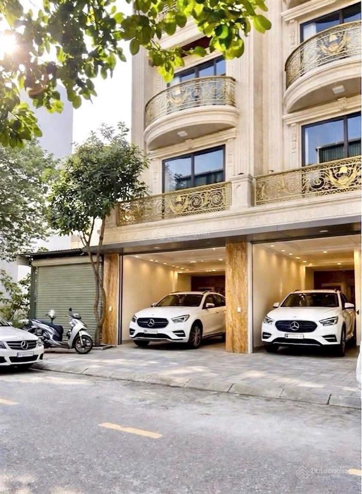 Bán nhà khu phân lô thạch bàn, long biên dt 56m2, 7 tầng, mặt tiền 4.2m, vỉa hè, thang máy.