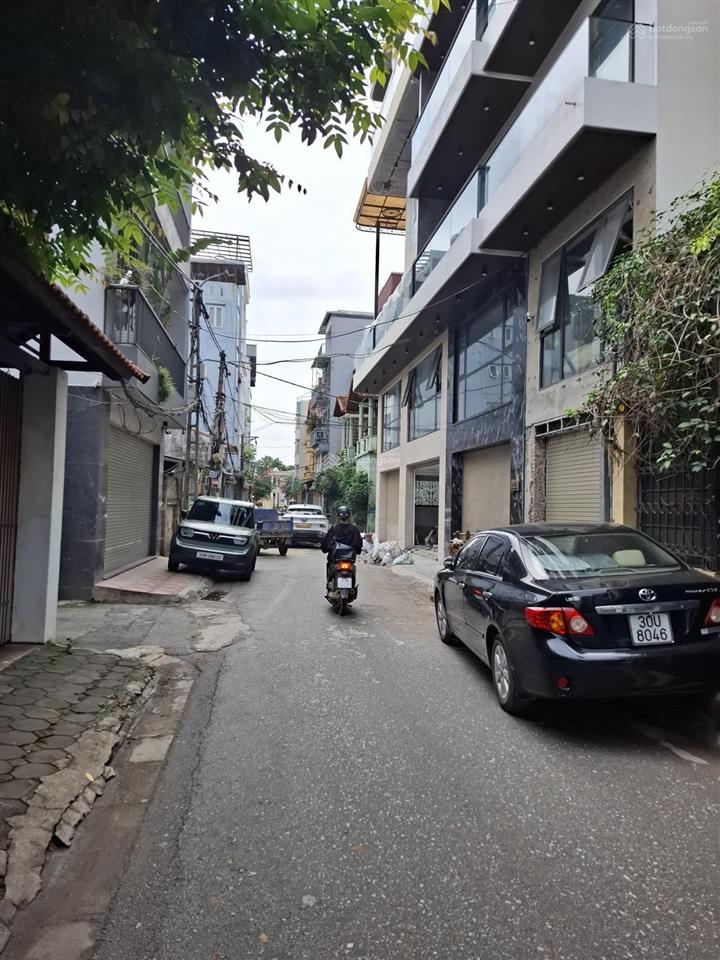 Bán nhà phố nguyễn sơn, long biên dt 91m2, 8 tầng, mt 7.5m, vỉa hè, kinh doanh, thang máy, 33 tỷ.