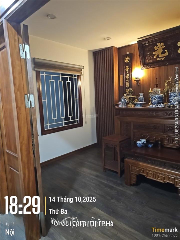 Bán nhà phố long biên, việt hưng dt 100m2, mặt tiền 5m, nhà 5 tầng, thang máy, vỉa hè kinh doanh.