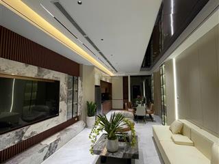 Hơn 18 tỷ có ngay nhà 7 tầng tại tư đình, long biên, gara 2 ô tô 7 chỗ. dt 72m2, mt 4.2m