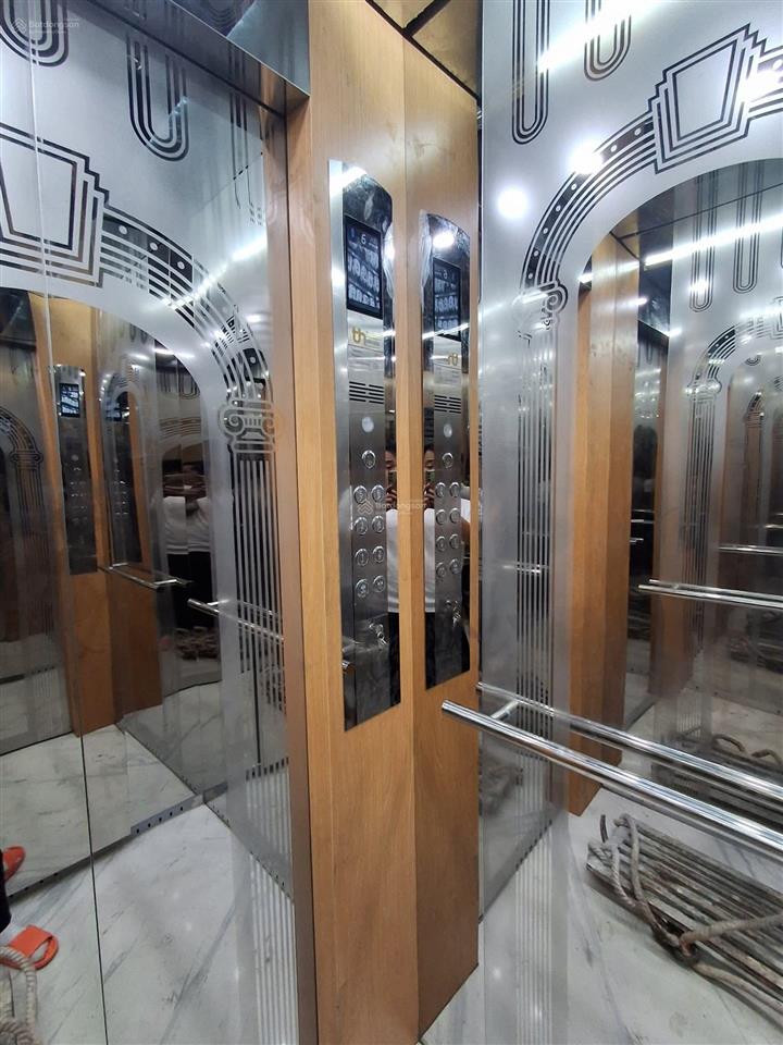Bán nhà phân lô quân đội tư đìnhcổ linh, long biên. dt 60m2, 8 tầng, mặt tiền 4.1m, ô tô tránh