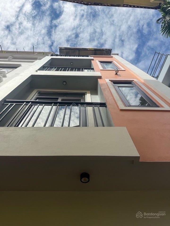 Bán nhà ngõ 42 sài đồng, dt 56m2, 4 tầng, giá 8.4 tỷ. nhà mới, cách 20m ra đường ô tô tránh đỗ