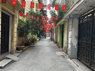 Chính chủ bán nhà ngõ 2 phương mai, 70m2, 4 tầng, 16.6 tỷ. nhà tự xây, oto đỗ cửa, gần mặt phố