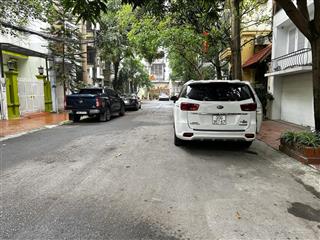 Bán đất kẻ tạnh, giang biên, ô tô tránh. dt 55m2, giá 8.6 tỷ. ngõ ô tô thông các hướng