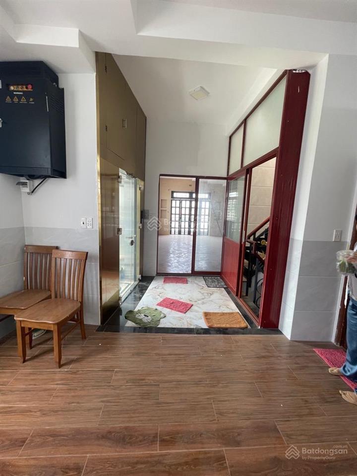 Gấp bán nhà đẹp 5 tầng đường tân hòa đông,chợ phú lâm q6.
