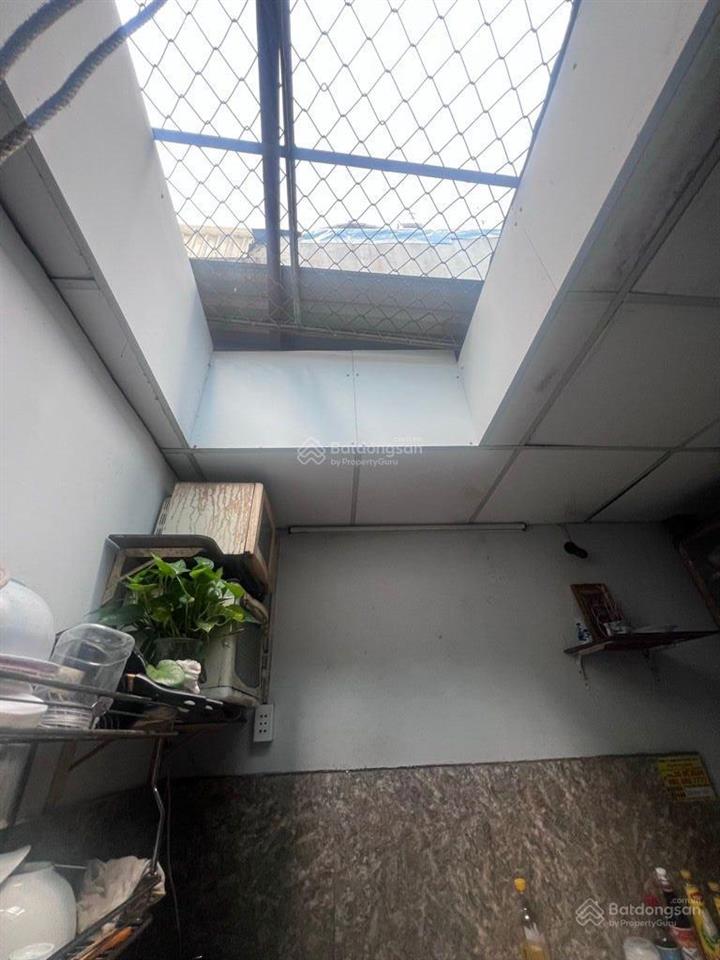 Bán nhà trệt đẹp,hẻm ô tô đường kinh dương vương,gần công viên phú lâm
