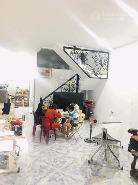Bán nhà 2 tầng mặt tiền nguyễn thị tú,gần bình thành,lê trọng tấn,ql1