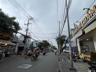 Bán nhà 4 tầng mặt tiền hương lộ 2,gần ngã tư 4 xã.