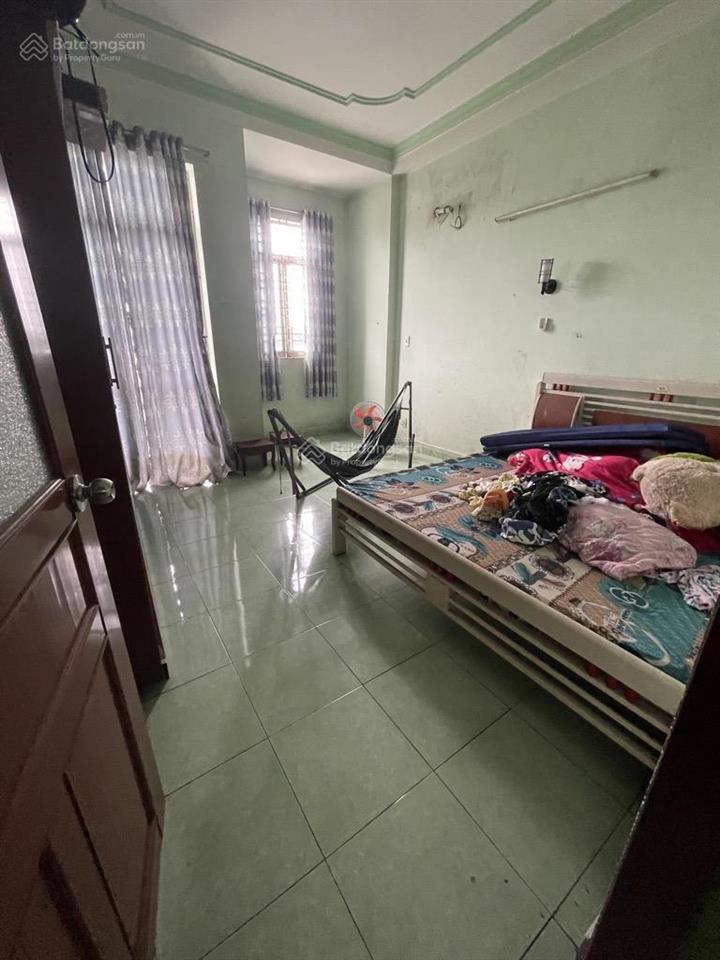Bán nhà 4 tầng mặt tiền hương lộ 2,gần ngã tư 4 xã.