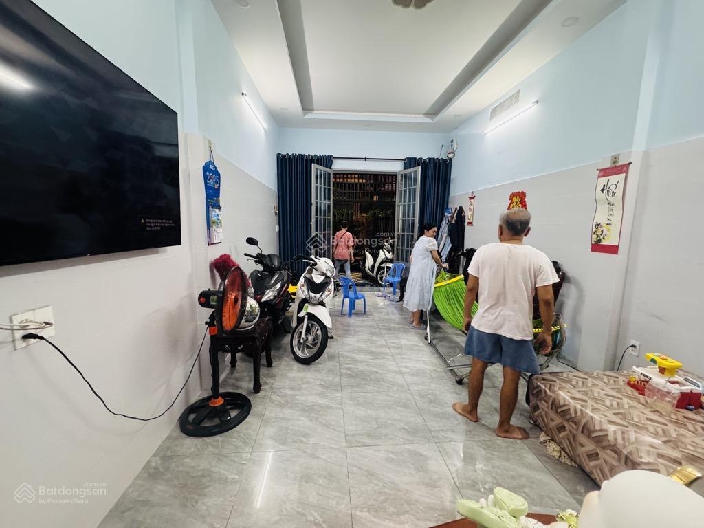 Bán nhà 3 tầng mặt tiền khu nam long,gần hồ học lãm,võ văn kiệt