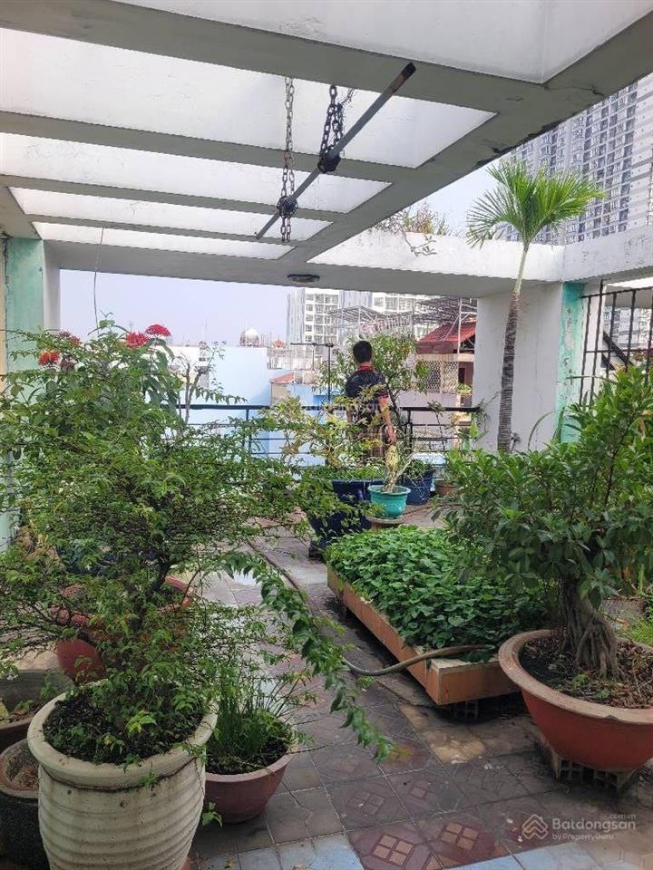 Bán nhà 5 tầng mặt tiền đường 23,gần hậu giang,chợ lớn,lý chiêu hoàng.