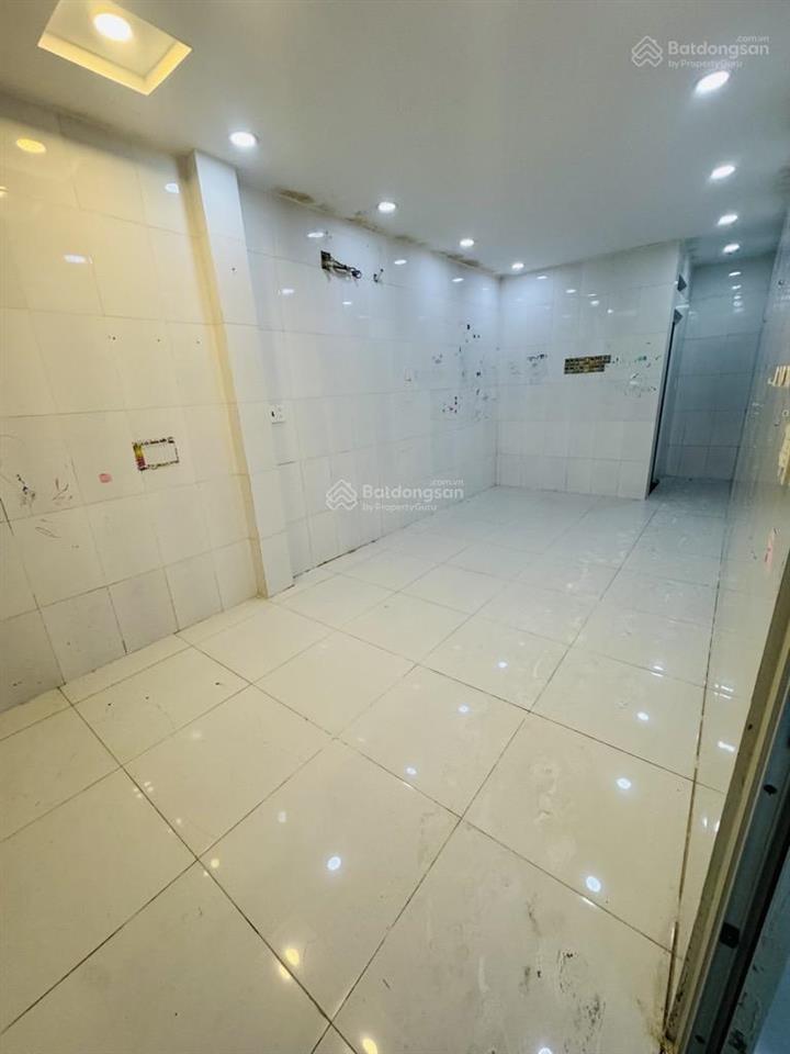 Bán nhà 2 tầng mặt tiền lê cơ, gần aeon, tên lửa, bến xe miền tây