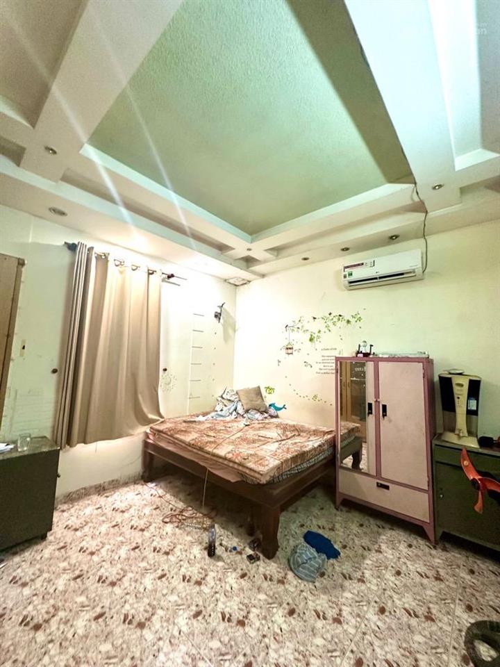 Bán nhà 6 tầng mặt tiền mai xuân thưởng,gần võ văn kiệt,phạm văn chí.