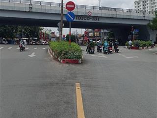 Bán nhà 2 tầng mặt tiền tỉnh lộ 10,gần ql1.