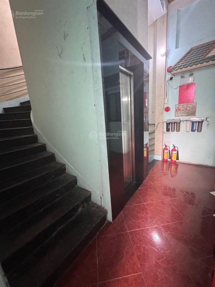 Bán nhà 4 tầng đường bình tây,gần chợ bình tây,giáp q5