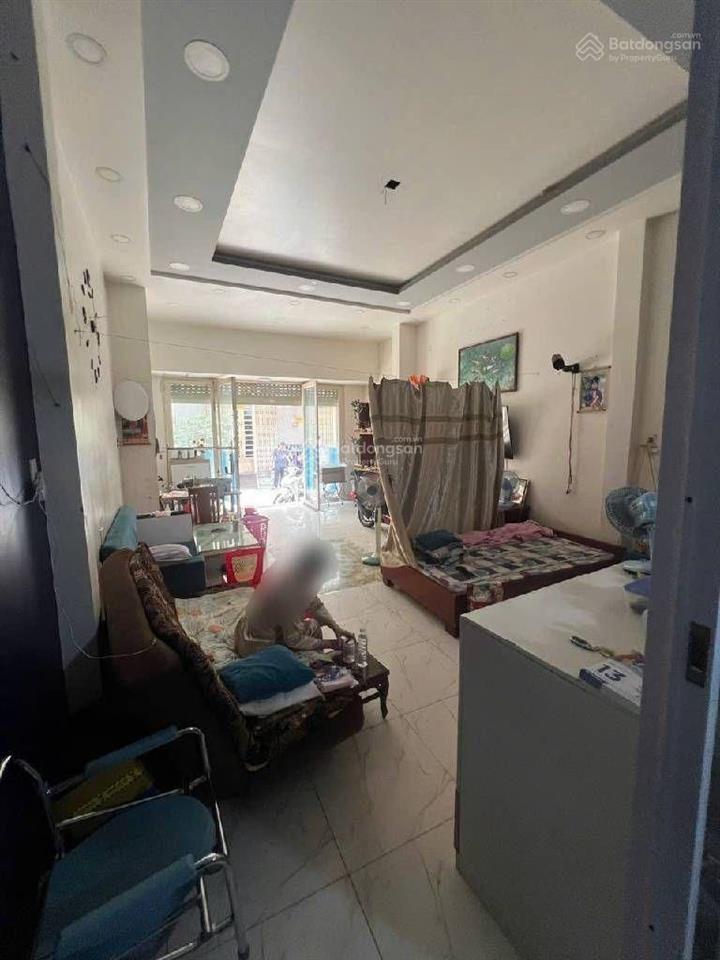 Bán nhà 2 tầng đường nguyễn văn luông,gần vòng xoay phú lâm