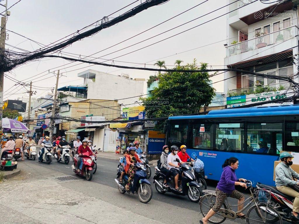 Bán nhà c4 đường tân hòa đông, ngay chợ phú lâm, bà hom
