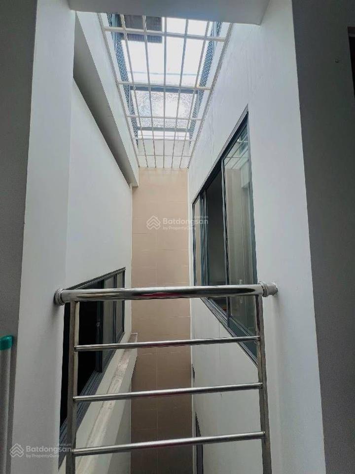 Bán nhà 5 tầng đường thích quảng đức, gần phan đăng lưu, quận phú nhuận