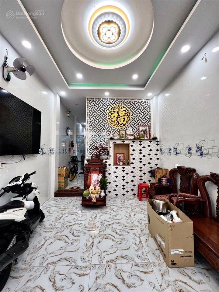 Nhà 4 tầng đẹp đường hậu giang  trung tâm quận 6