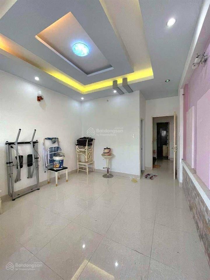 Mặt tiền cư xá phú lâm anhà 5 tầng đẹpkinh doanh tốtgần vòng xoay phú lâm.