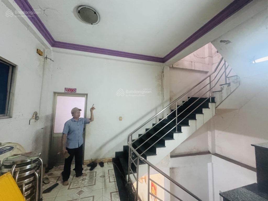 Nhà 3 tầng 132m2 (4.3x31)m  hẻm 5m nguyễn văn luông, gần lý chiêu hoàng