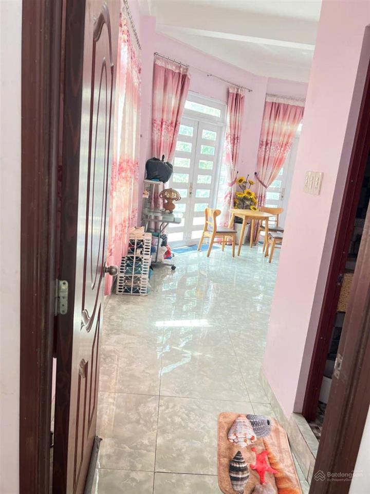 Mặt tiền kd đẹp nhà 4 tầngđường nguyễn văn luông,gần vòng xoay phú lâm