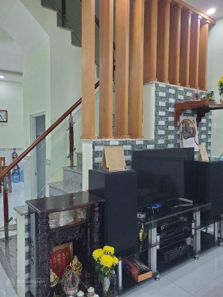 Tân hòa đông  q. 6  ngay chợ phú lâm  60m2  2 tầng  chỉ 4,3 tỷ