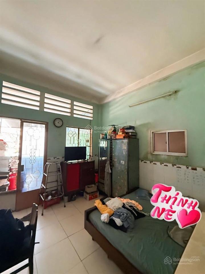 Mặt tiền kinh doanh đỉnh  đường bà hom  nhà 3 tầng ngay chợ phú lâm q6.
