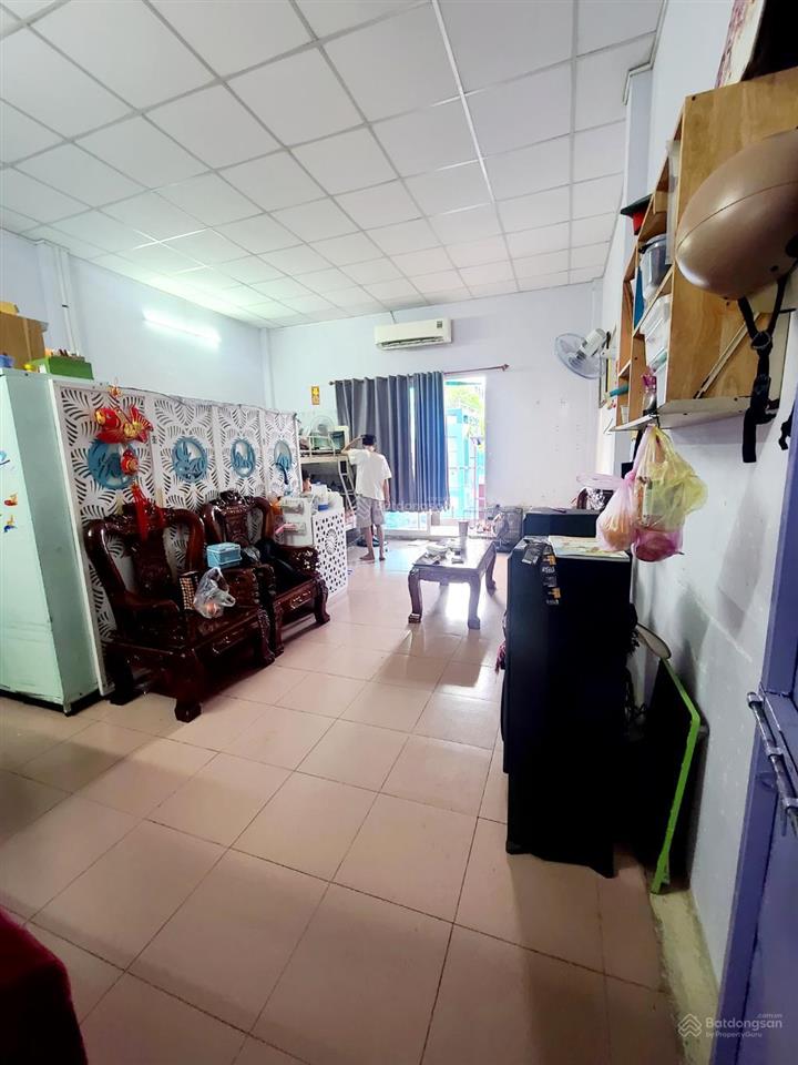 Nhà 4 tầng đường phạm phú thứ, mặt tiền chợ bình tiên, 60m², giá 11 tỷ