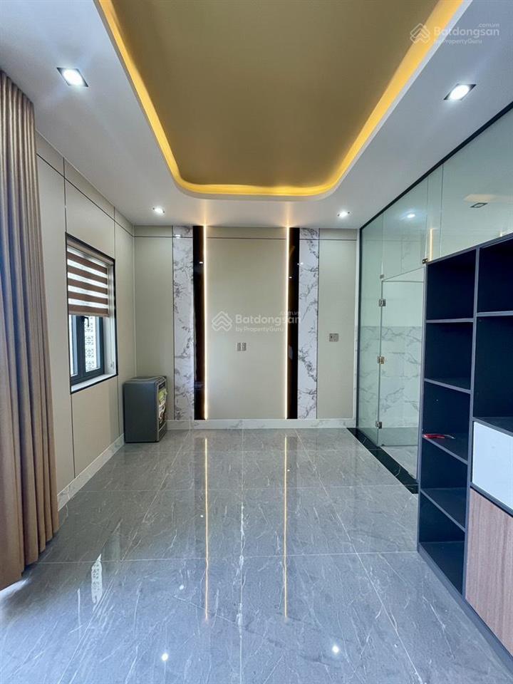Nhà đẹp 2 tầng 104m² (5.2x20)  cư xá phú lâm a  giá 10.8 tỷ