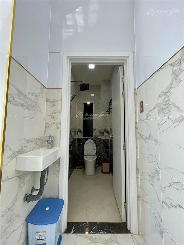 Nhà đẹp 2 tầng 104m² (5.2x20)  cư xá phú lâm a  giá 10.8 tỷ