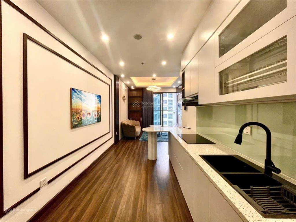 Bán cc tại hoàng huy commerce, 2,3 tỷ, 52m2, 1,5pn, 1wc, pháp lý đầy đủ, hot!