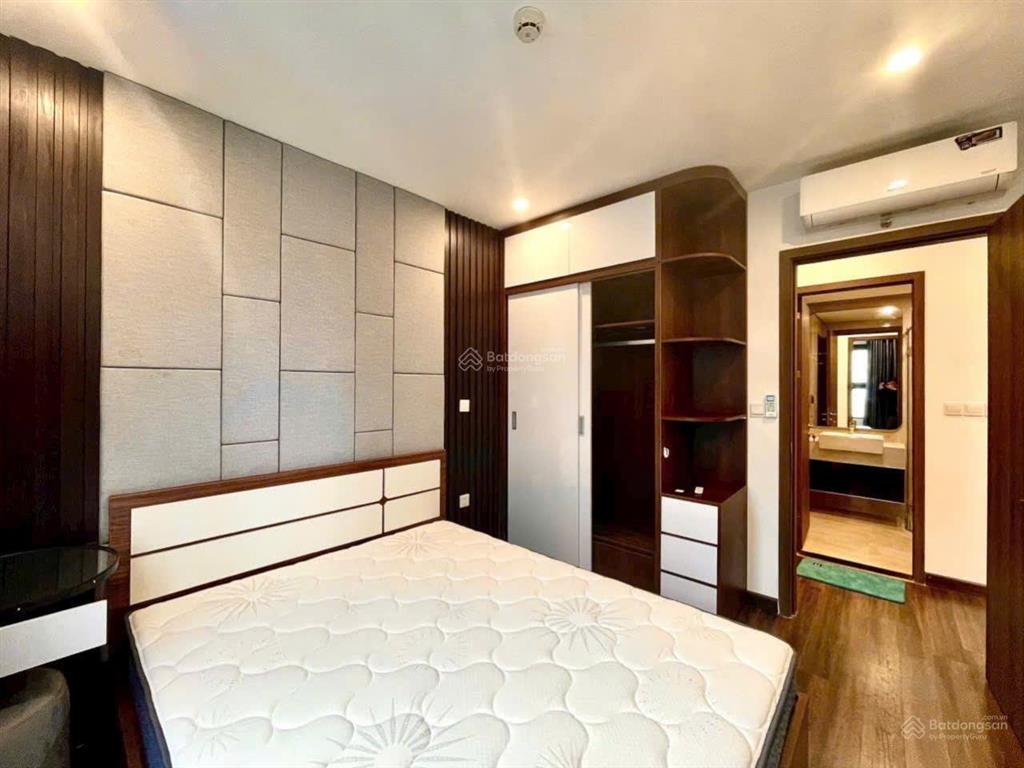 Bán cc tại hoàng huy commerce, 2,3 tỷ, 52m2, 1,5pn, 1wc, pháp lý đầy đủ, hot!