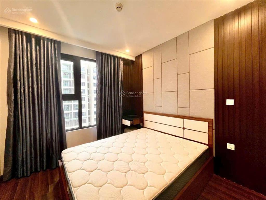 Bán cc tại hoàng huy commerce, 2,3 tỷ, 52m2, 1,5pn, 1wc, pháp lý đầy đủ, hot!