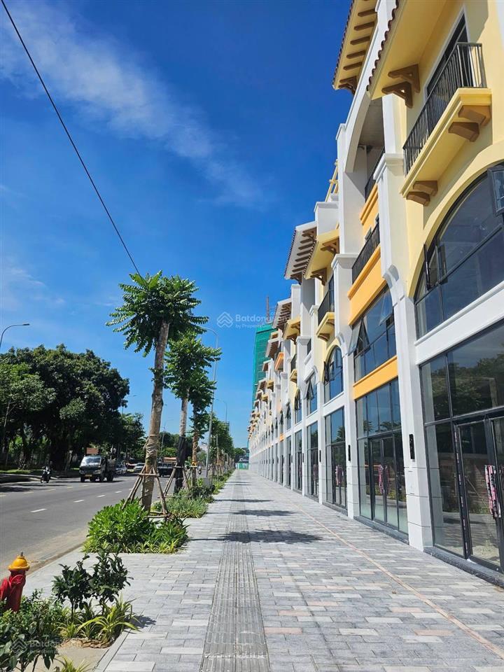 Bán shophouse 5 tầng  sun symphony mặt tiền trần hưng đạo  thanh toán dàn trải 48 tháng