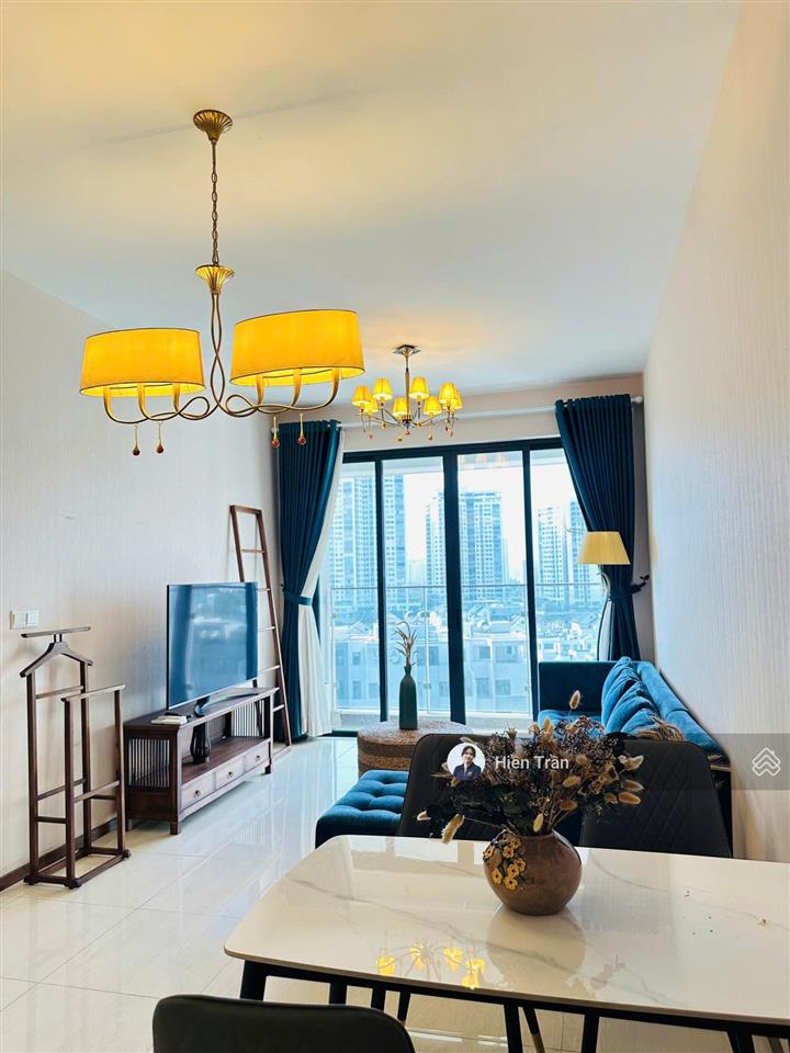 Giá chỉ 8,3 tỷ cho căn 2pn layout chuẩn, sẵn sổ hồng, sẵn hđ thuê dài hạn, phù hợp cho khách đầu tư