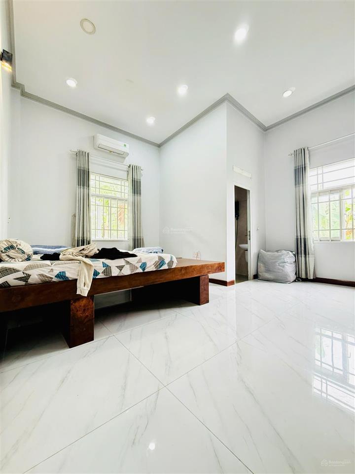 Biệt thự sân vườn 556m2 full thổ cư  mặt tiền nhị bình 7  ngang 14m hiếm có  chỉ 14,5 tỷ