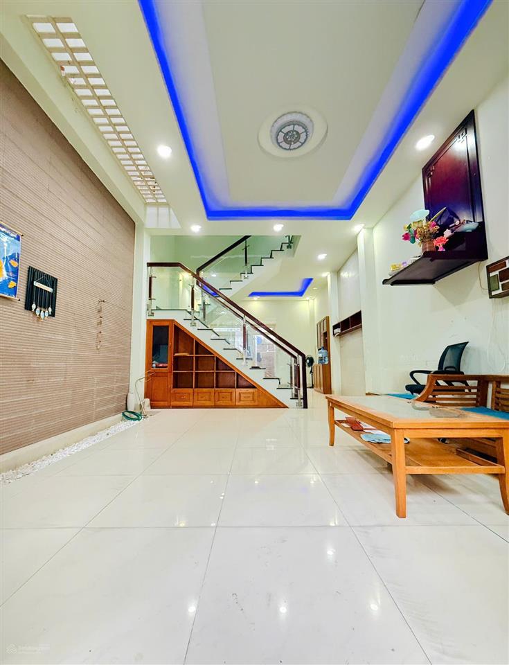 Tân thới hiệp 21, nhà 2 tầng 56m2, ngang gần 5m, hoàn công, hẻm ô tô, st mega market, chỉ 4,88 tỷ