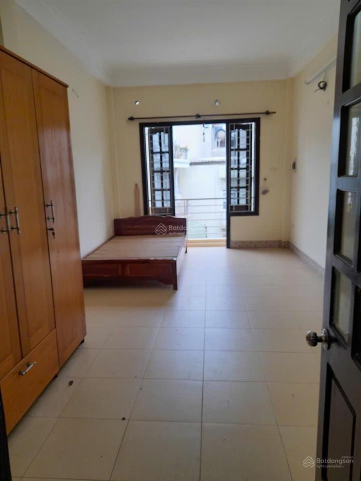 Phòng trọ 25m2 cạnh đại học y hà nội (cách 300m)