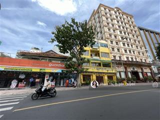 Chia tài sản  bán nhà đường kỳ đồng, quận 3  dt 18 x 25m  gpxd hầm 6 tầng  75 tỷ  1 đời chủ