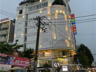 Ngộp 28 tỷ! bán toà nhà ngay phan văn trị, gò vấp  nh 12 x 28m  hầm 6tầng  hđ 220 triệu  52 tỷ