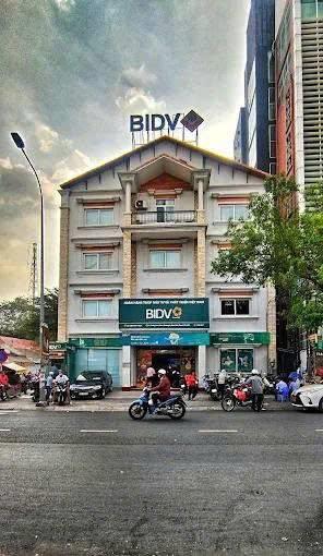 Ngộp bank 25 tỷ  bán nhà mặt tiền hoàng hoa thám, bình thạnh  13 x 25m  xd hầm 7 tầng  39 tỷ