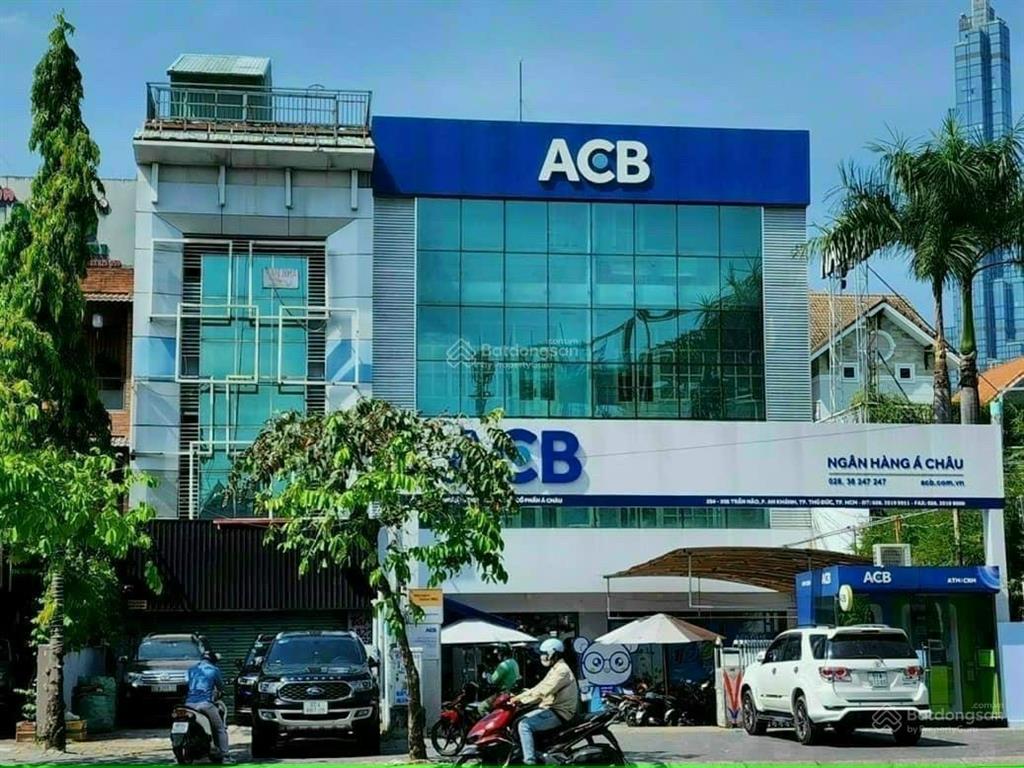 Cc chưa qua đầu tư  góc 2 mặt tiền nguyễn trãi, quận 1  dt 17 x 22m  xd hầm 7 tầng  79 tỷ