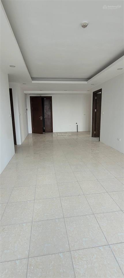 Bán căn hộ 99m2, 3 ngủ, 2wc phố lê đức thọ cầu giấy giá 8,35 tỷ thương lượng.