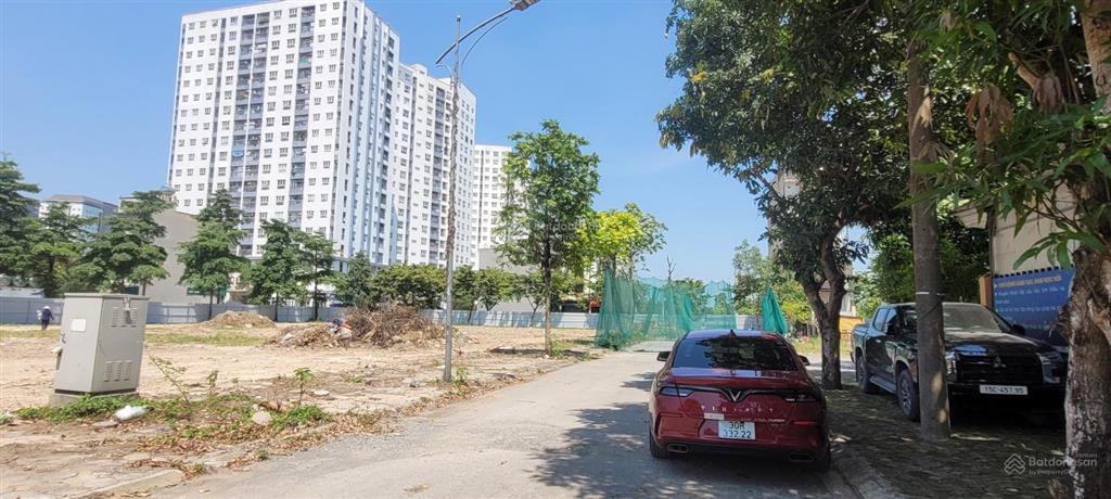 Chính chủ cần bán 200m2 đất biệt thự phân lô ô tô khu đt thanh hà cenco5 kiến hưng hà đông