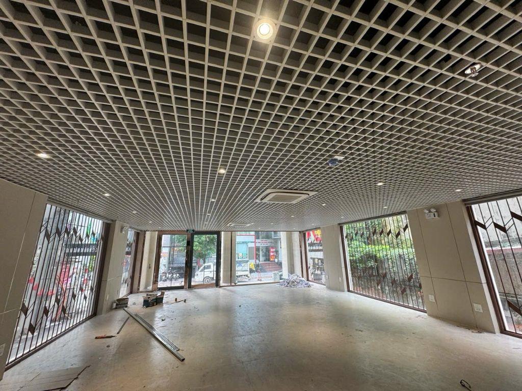 SIÊU PHẨM VP PHỐ VƯƠNG THỪA VŨ THANH XUÂN DT 160M2 9 TẦNG THU 200 TRIỆU/THÁNG